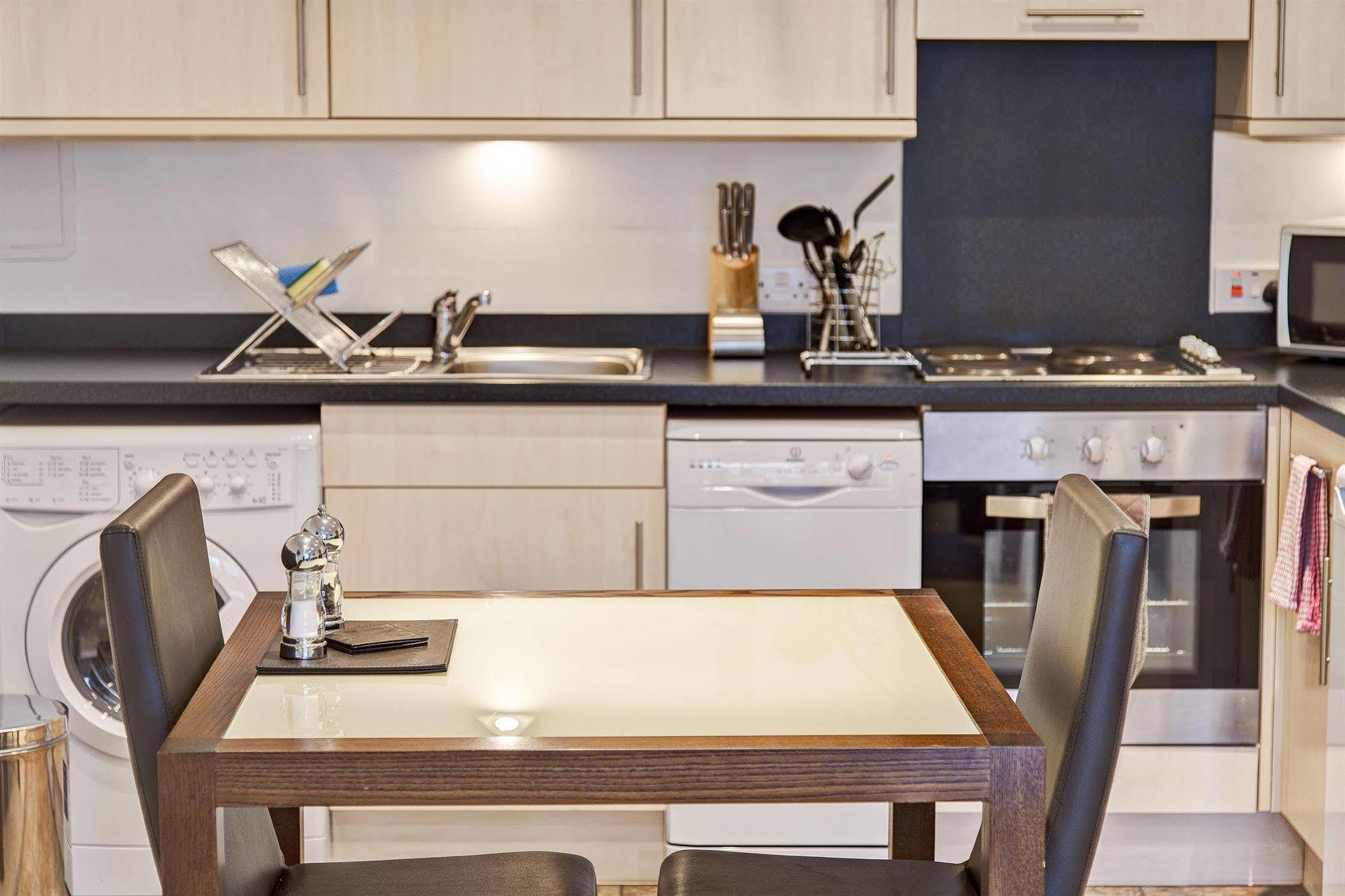 Fountain Court Apartments - Grove Executive Edynburg Zewnętrze zdjęcie
